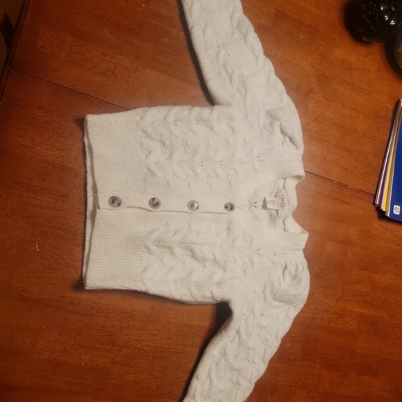 White knit sweater - Picture 3 of 8
